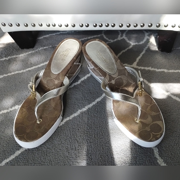 Coach "Pristine" Signature Patchwork Logo Sandals - Picture 1 of 15